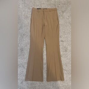NWT Banana Republic sculpted stretch, boot, cut pants. 2 Reg